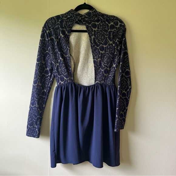 Altard State Navy Floral High Neck Dress Open Back M Long Sleeve - Picture 5 of 8